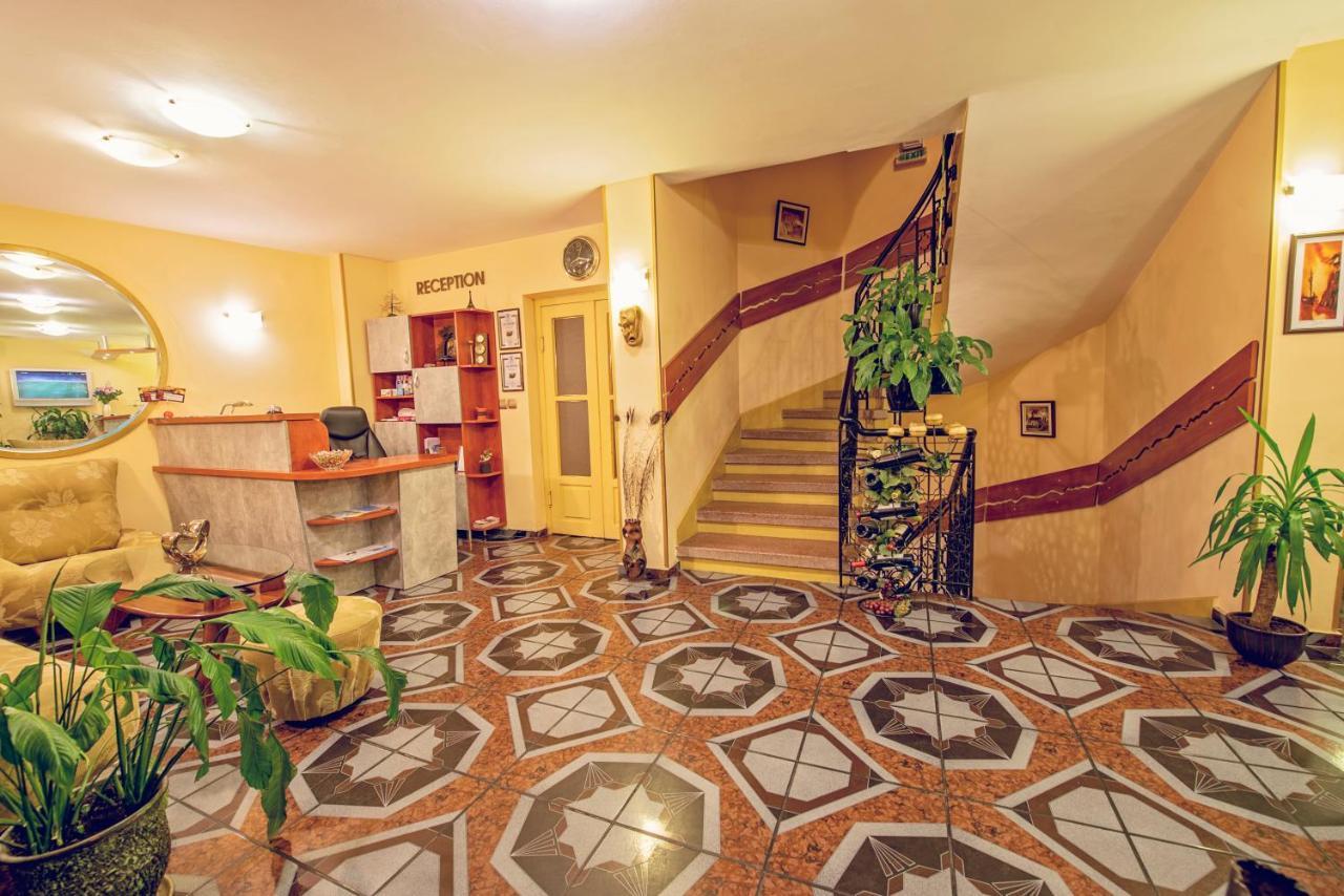 Hotel Color Βάρνα Εξωτερικό φωτογραφία