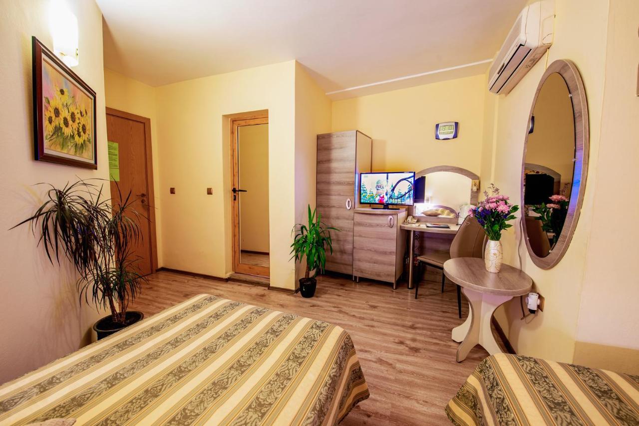 Hotel Color Βάρνα Εξωτερικό φωτογραφία