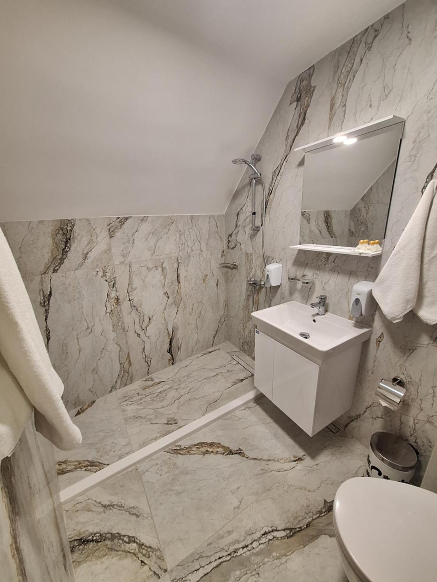 Hotel Color Βάρνα Εξωτερικό φωτογραφία