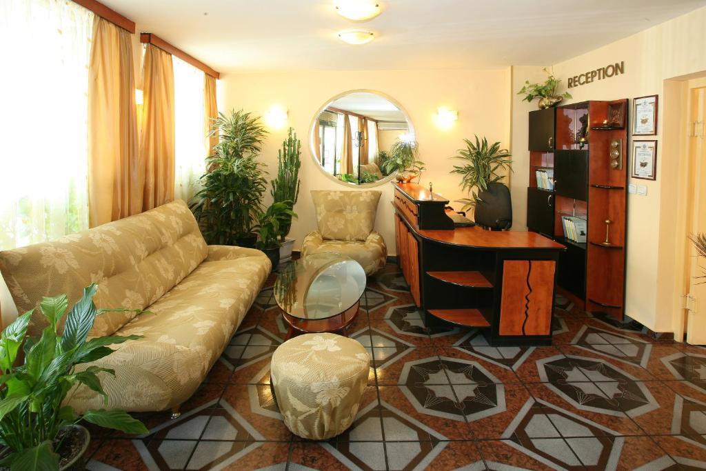 Hotel Color Βάρνα Εξωτερικό φωτογραφία
