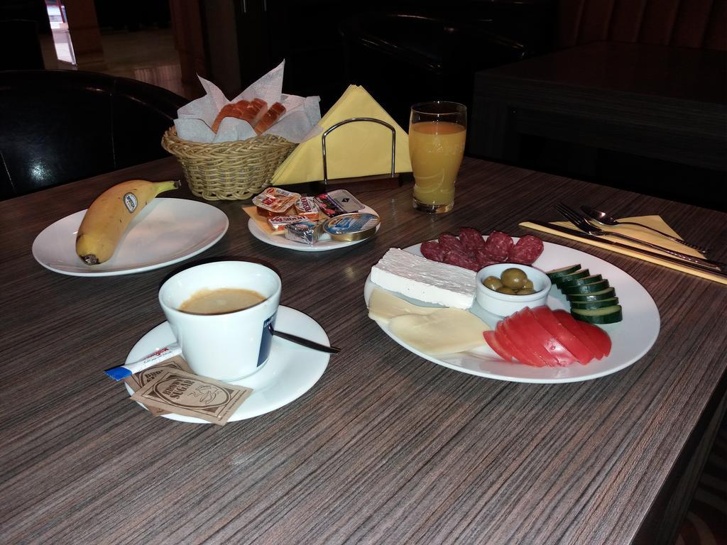 Hotel Color Βάρνα Εξωτερικό φωτογραφία