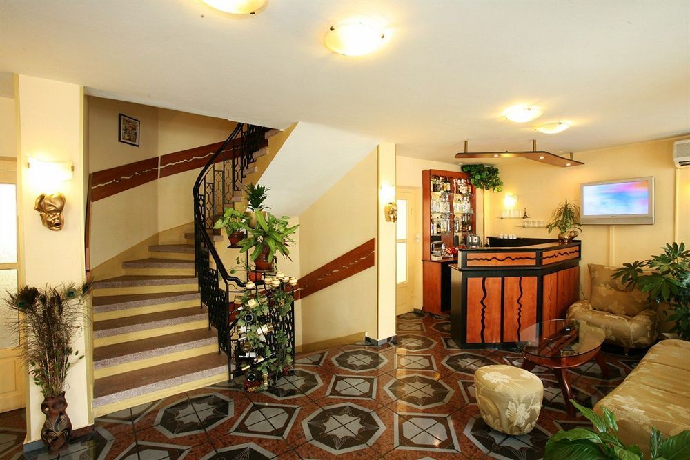 Hotel Color Βάρνα Εξωτερικό φωτογραφία