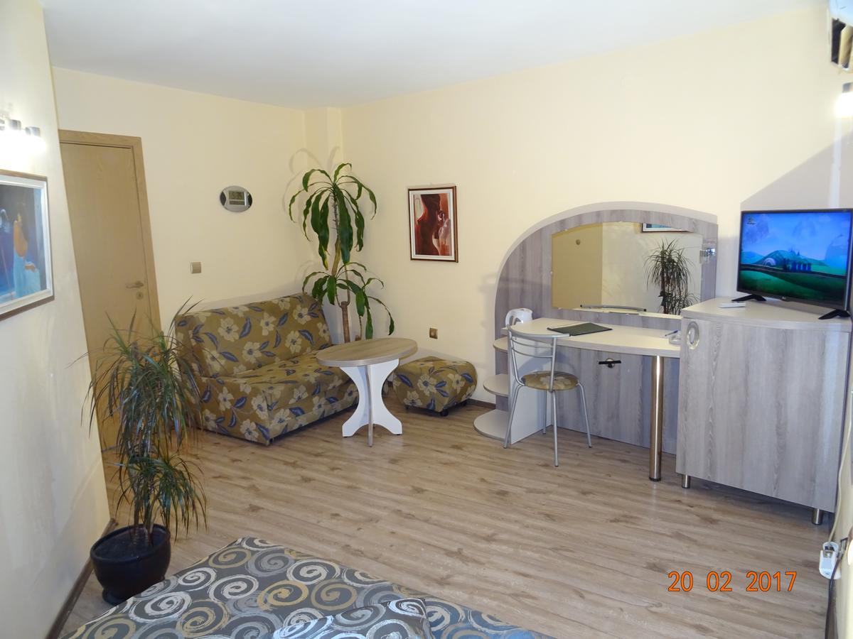 Hotel Color Βάρνα Εξωτερικό φωτογραφία
