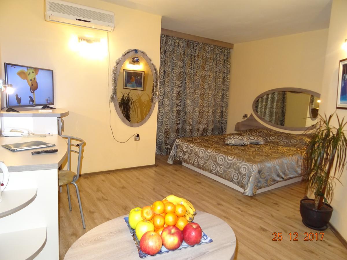 Hotel Color Βάρνα Εξωτερικό φωτογραφία